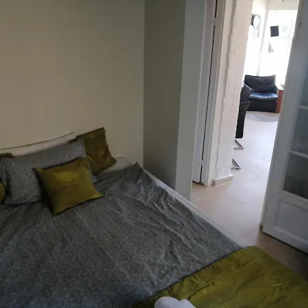 Central At Bertis 3 Nice&cozy Apartment